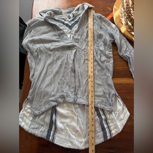 FREE PEOPLE Navy Stripe Pullover Tunic BOHO Peasant Top - Picture 6 of 7